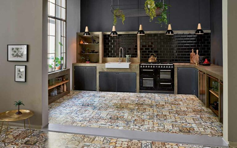 PARQUETS STRATIFIÉS Atelier Varea Mazan Vaucluse